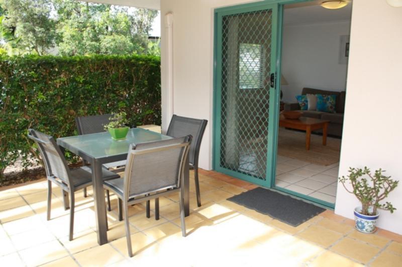 Cossies By The Sea Aparthotel Byron Bay Exterior photo