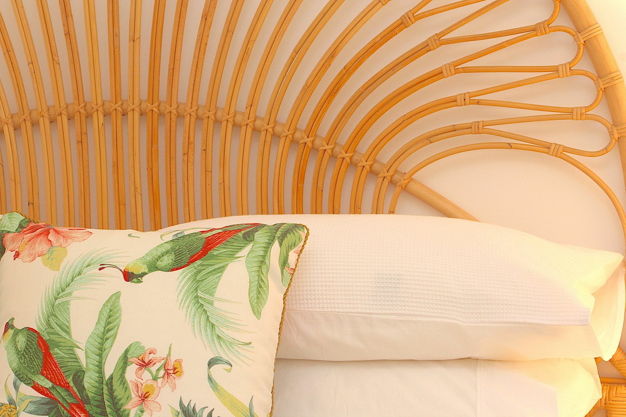 Cossies By The Sea Aparthotel Byron Bay Exterior photo